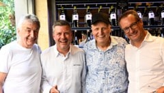 Johann Lafer (3. v. l.) mit Kochkollegen Hans Haas, Christof Widakovich, Jürgen Kleinhappl bei ...