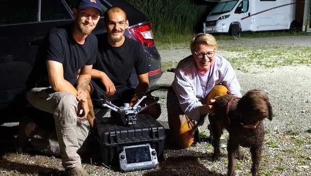 Marcel Mürner (li.), Florian Tschida (re.) und Gerit Schuh-Stoss mit „Cookie“ – vor allem das ...