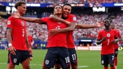 Die „Three Lions“ jubeln über den Gruppensieg.