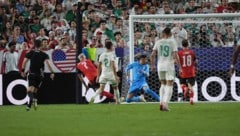Hier bringt Marko Arnautovic Österreich mit 1:0 in Führung.