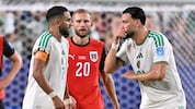 Für sein spätes Tor musste sich Riyad Mahrez (l.) auch von den eigenen Mitspielern etwas ...