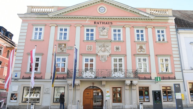 Ab 2028 soll im Lokal im Alten Rathaus wieder aufgekocht werden. Geschlossen ist es seit über ...