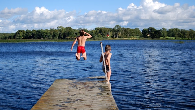 Jedes Kind sollte die Möglichkeit haben, schwimmen zu lernen.