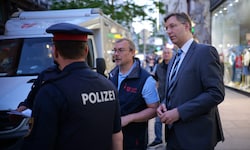 Zum vierten Mal wurden in der City Chaoten aussortiert.