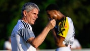 Erfolgstrainer Didi Kühbauer stapelt vor dem Bundesliga-Start tief.