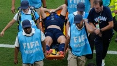 Manuel Ugarte wurde gegen Spanien abtransportiert, verletzte sich schwer am Knie.