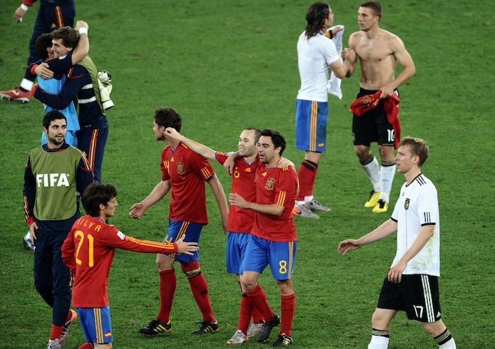 7. Juli 2010: Spanien jubelt über den Sieg im WM-Halbfinale gegen Deutschland.