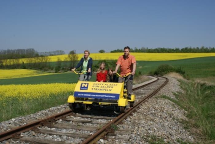 Fahrt durch den Naturpark Leiser Berge