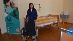 Sabine Krames im Praxiszimmer in Zurndorf. Der erste Kurs startet am 16. November.