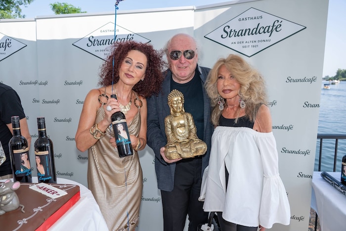 Über viele Jahrzehnte waren Christina Mausi Lugner und die Schillers befreundet.