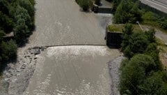 Die Unglücksstelle an der Ill sieht nicht sonderlich gefährlich aus.