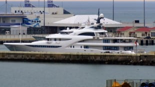 Die „Graceful“ – hier im Hafen von Sotschi – scheint für Putin einen besonderen Wert zu haben – ...
