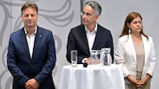 René Apfelknab (FPÖ), Kurt Hohensinner (ÖVP) und Doris Kampus (SPÖ) nach der geschlagenen ...