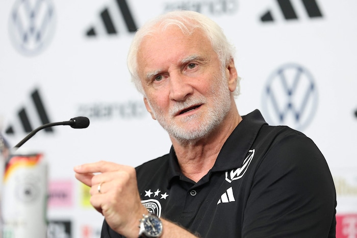 Völler nach dem WM-Aus: „Nagelsmann ist die richtige Person am richtigen Ort“.