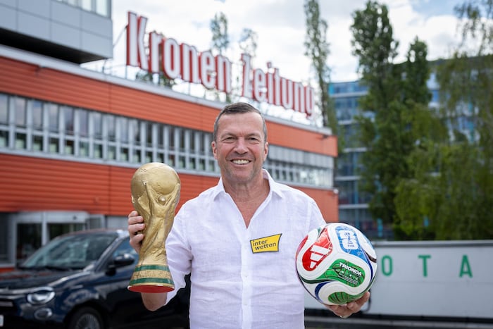 Matthäus vor der WM beim Besuch bei der „Kronen Zeitung“