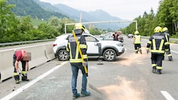 Auf der Walgauautobahn bot sich ein Bild der Verwüstung.