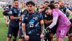 Paraguay gelingt die Sensation gegen Deutschland und steht im WM-Achtelfinale.