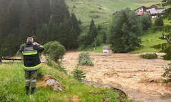 Die Pitze verwandelte sich binnen kurzer Zeit in einen reißenden Fluss.