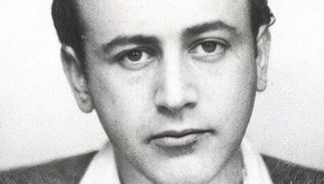 Der Dichter Paul Celan auf einem Passfoto aus dem Jahr 1938