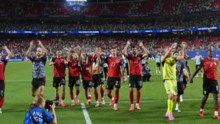 Wie die ÖFB-Stars nach dem Einzug in die K.o.-Phase wollen auch viele Wettspieler jubeln.