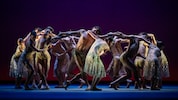 Teil des Programmes: „within the golden hour“ des Ashton-Schülers Christopher Wheeldon. 