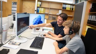 Schüler sollen mit künstlicher Intelligenz vertraut werden.