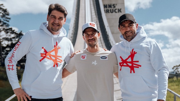 Nordisch-Chef Liegl (l.) und Material-Chef Balthasar Schneider (r.) begrüßen Ex-Weltmeister ...