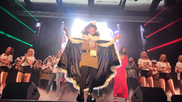 Im Fasching tritt Andy Kainz als Herzog I. auf.