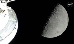 Landet bald ein Fußball auf dem Mond? (Symbolbild)