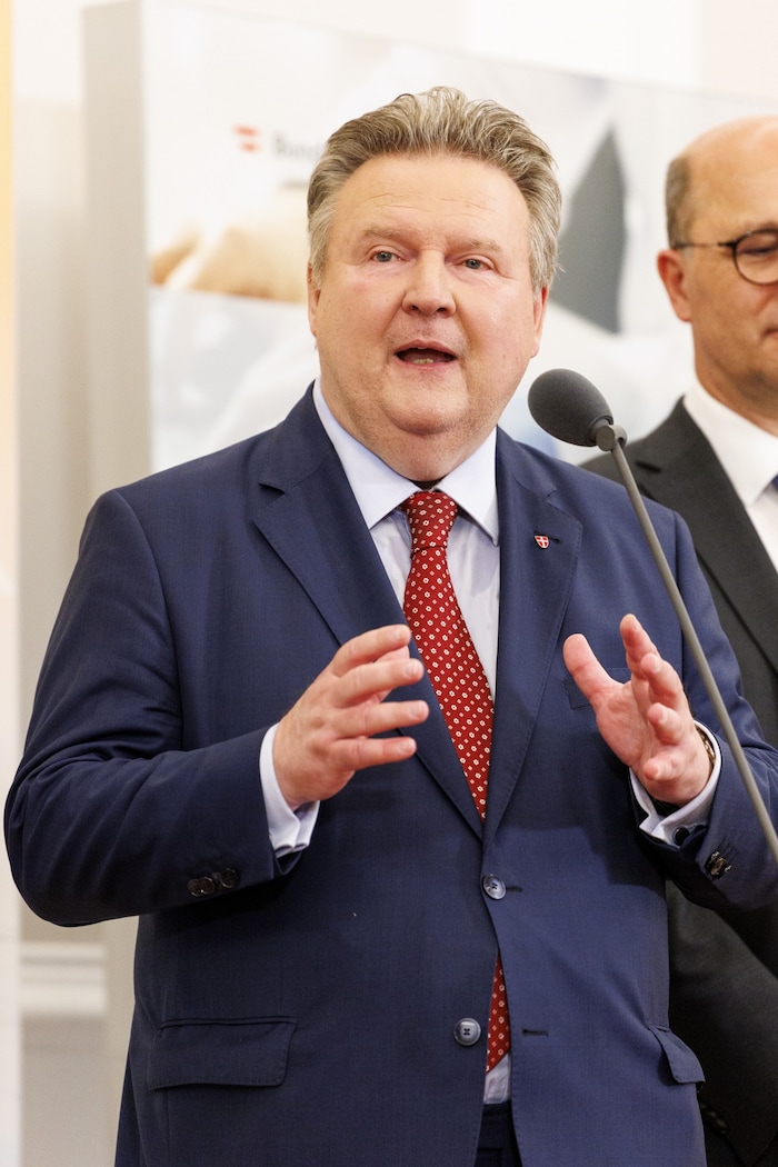 Michael Ludwig, Präsident des Städtebundes und Wiens Bürgermeister, kündtigte weitere Infos in ...