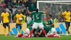 Mexikos Nationalmannschaft jubelt im Aztekenstadion.