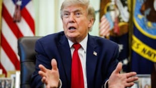Donald Trump mochte Kryptowährungen früher nicht – seit er davon massiv profitiert, ist er Fan.
