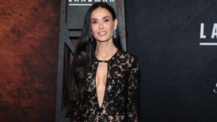 Demi Moore hat die Gage für ihre Serien-Rolle in „Landman“ neu ausverhandelt – mit Erfolg! Die ...