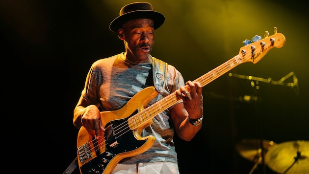 Marcus Miller in seinem Element. Der 67-jährige Jazz-Bassist kommt nun mit einem speziellen ...