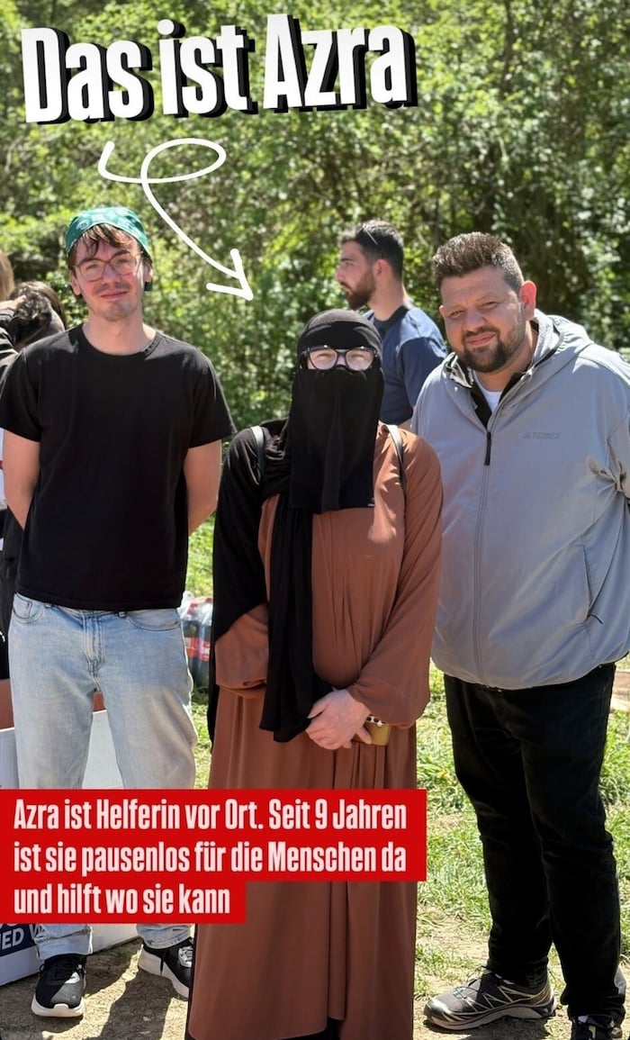 Hauer (links) und zwei fleißige Flüchtlingshelfer.