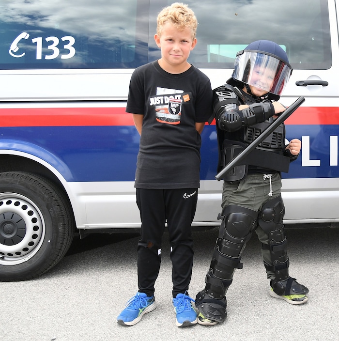 Hilfe, Polizei!