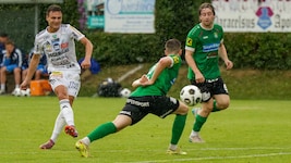 Fridrikas (l.) und seine Hartberger unterlagen in Weiz mit 2:3