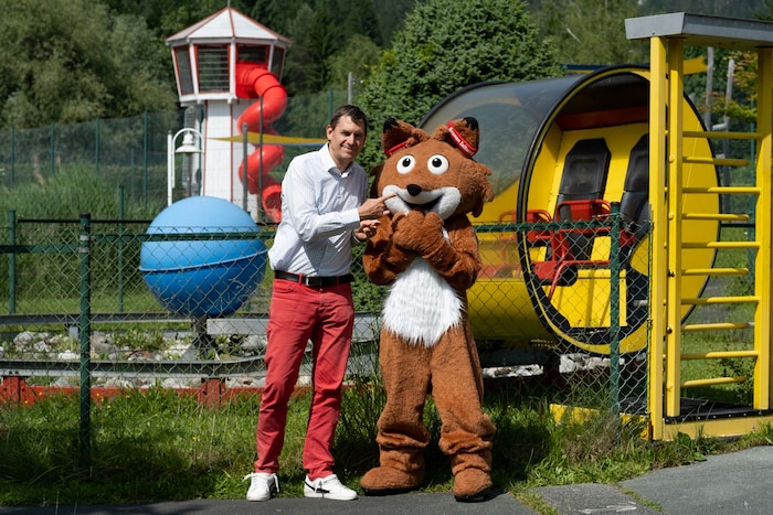 Christian Pongratz vom Erlebnispark mit Theo.