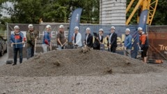 Mit dem offiziellen Spatenstich starten die illwerke vkw die Umsetzung eines zukunftsweisenden ...