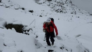 Die Söldener Bergretter kämpften sich durch den Schnee auf fast 3200 Meter hinauf.