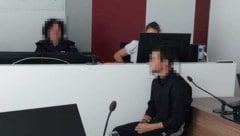 Der Angeklagte wischte sich am Landesgericht Eisenstadt mehrmals die Tränen aus dem Gesicht.