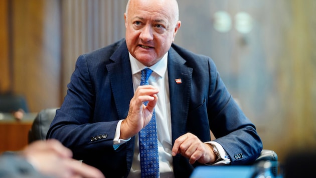 The head of government does not want the reform group’s findings to be downplayed.