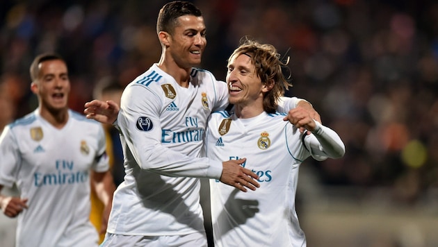 Ronaldo (li.) und Modric kickten sechs Jahre gemeinsam für Real Madrid.