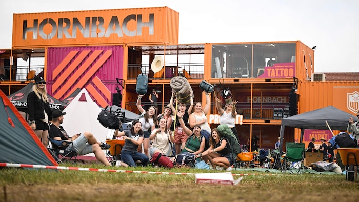 Für die Mädels vom Musikverein in St. Martin im Mühlkreis ist das Woodstock ein Pflichttermin.