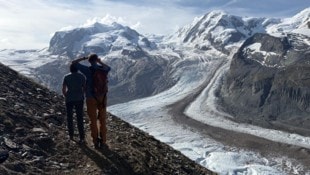 Eine Delegation aus Oberösterreich besuchte auch den Schweizer Gornergletscher – er wirkt noch ...