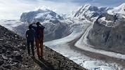 Eine Delegation aus Oberösterreich besuchte auch den Schweizer Gornergletscher – er wirkt noch ...