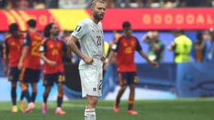 Konrad Laimers Blick geht ins Leere, während Spanien jubelt: Für Österreich ist im ...
