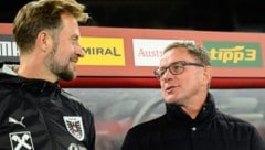 ÖFB-Co-Trainer Lars Kornetka (links) wurde nach dem WM-Aus verabschiedet.