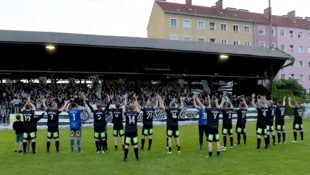 Am 25. Juli beehren die Copa-Pele-Stars die legendäre Gruabn.