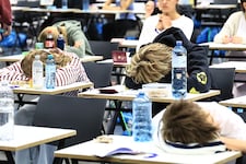 Noch kurz ein Powernap, bevor der anstrengende Test beginnt. 